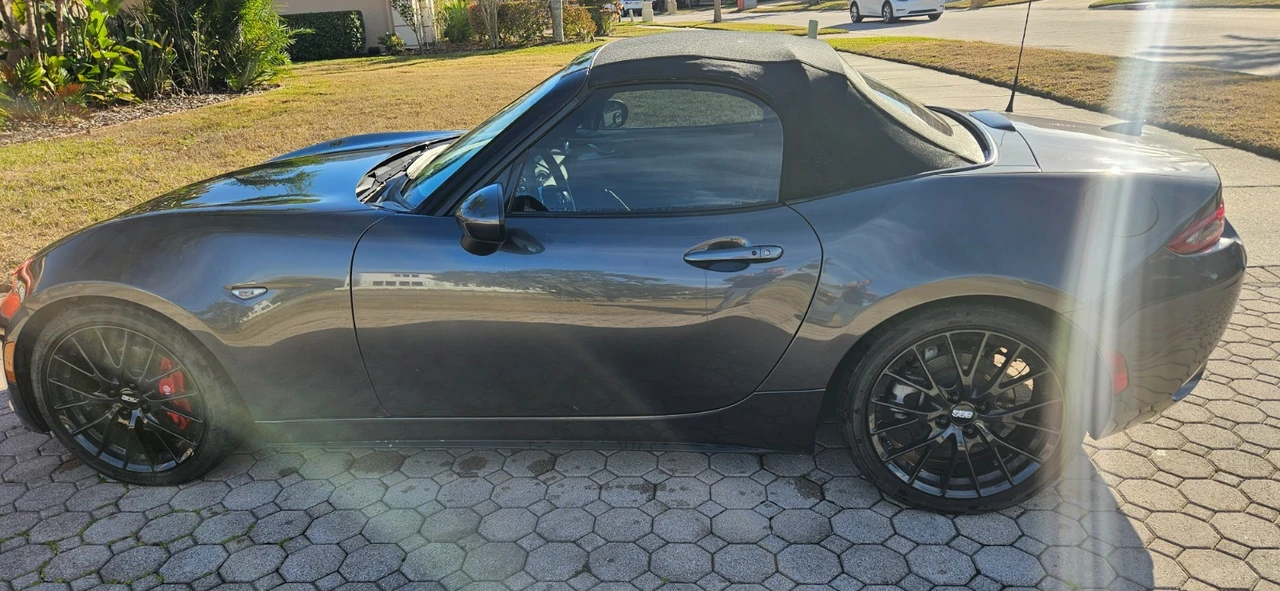 2022 Mazda ND MX-5 Miata - Image 9 of 13