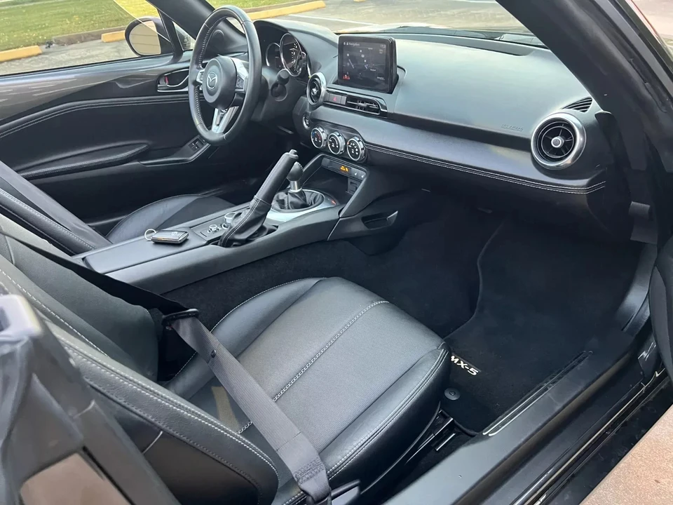 2022 Mazda ND MX-5 Miata - Image 11 of 13
