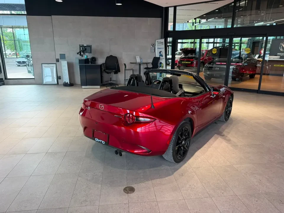 2022 Mazda ND MX-5 Miata - Image 4 of 16