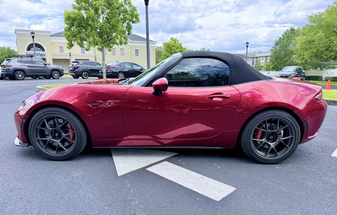 2022 Mazda ND MX-5 Miata - Image 14 of 31