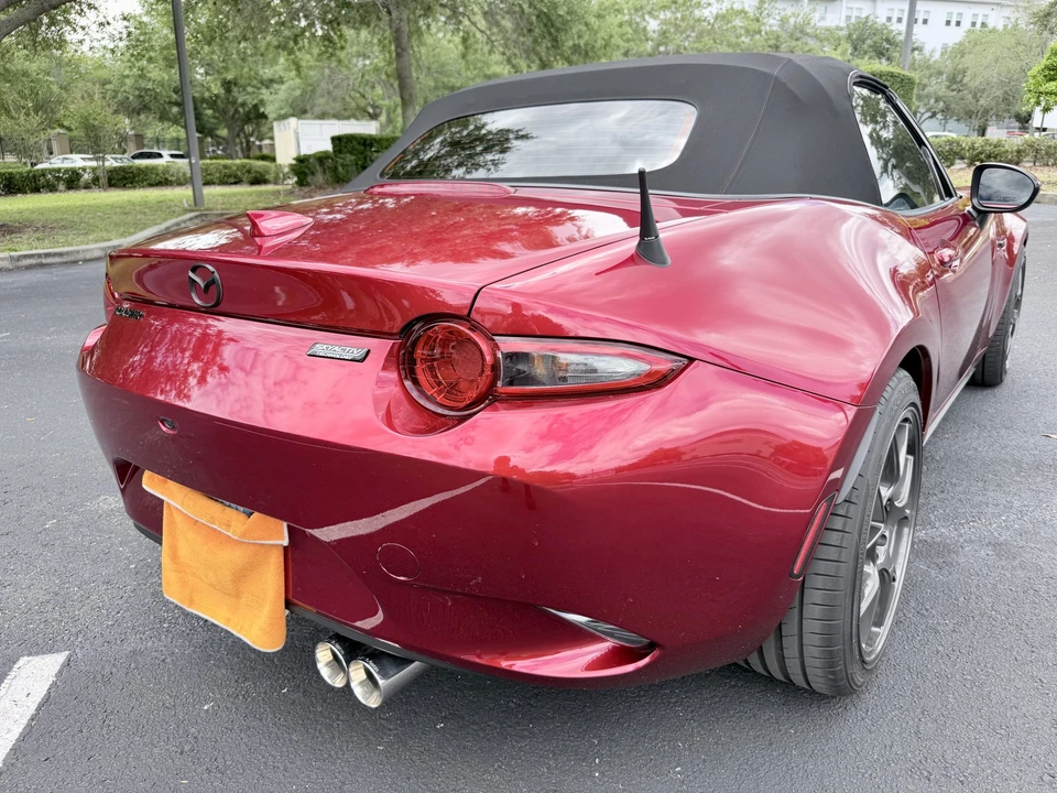 2022 Mazda ND MX-5 Miata - Image 17 of 31