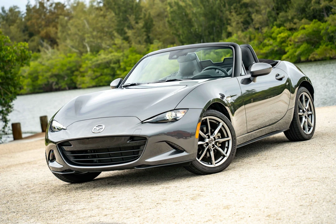 2022 Mazda ND MX-5 Miata - Image 15 of 31