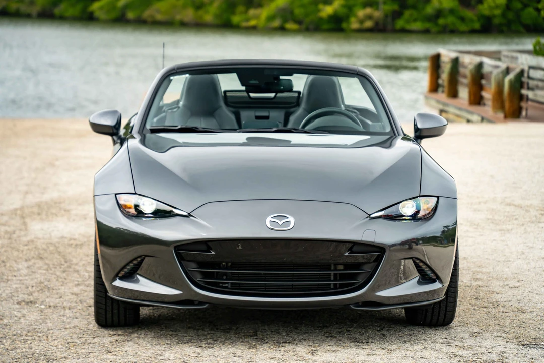 2022 Mazda ND MX-5 Miata - Image 11 of 31