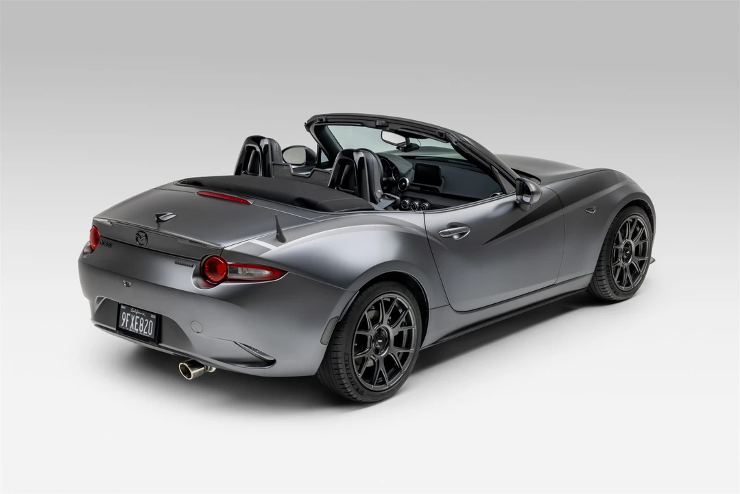 2022 Mazda ND MX-5 Miata - Image 29 of 31