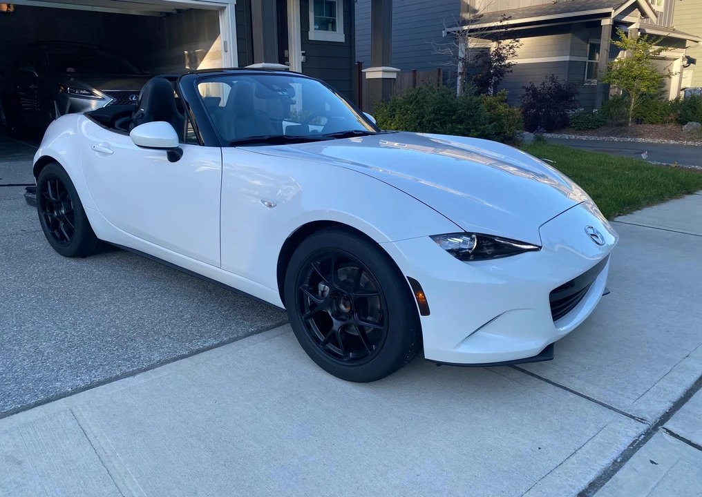 2022 Mazda ND MX-5 Miata - Image 16 of 31