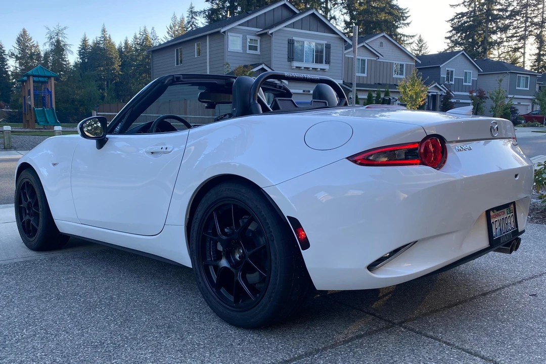 2022 Mazda ND MX-5 Miata - Image 4 of 31