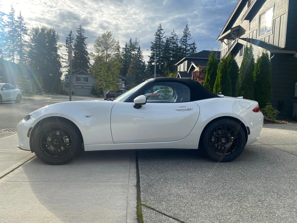 2022 Mazda ND MX-5 Miata - Image 6 of 31