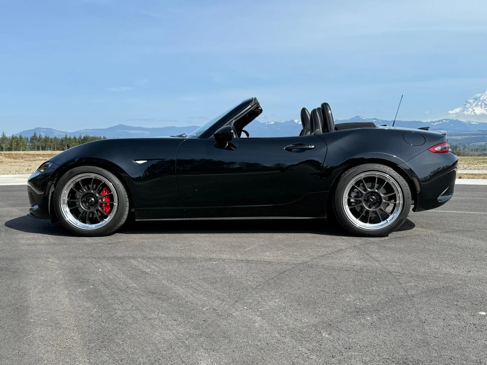 2022 Mazda ND MX-5 Miata - Image 8 of 31