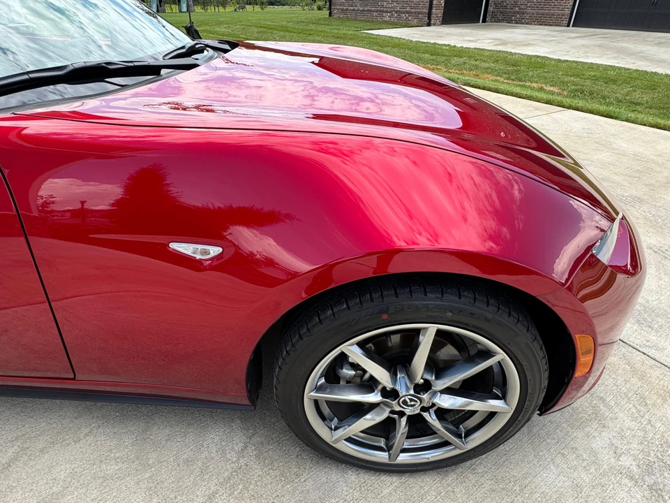 2022 Mazda ND MX-5 Miata - Image 27 of 31