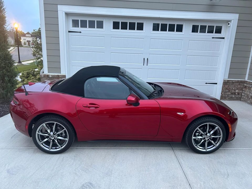 2022 Mazda ND MX-5 Miata - Image 14 of 31