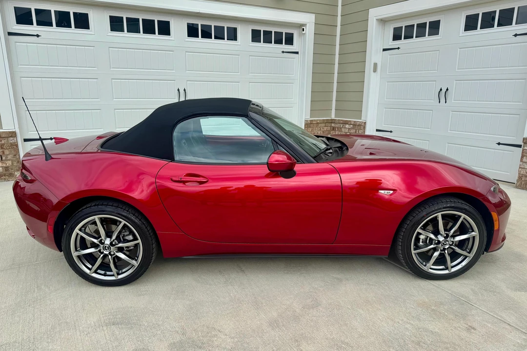 2022 Mazda ND MX-5 Miata - Image 3 of 31