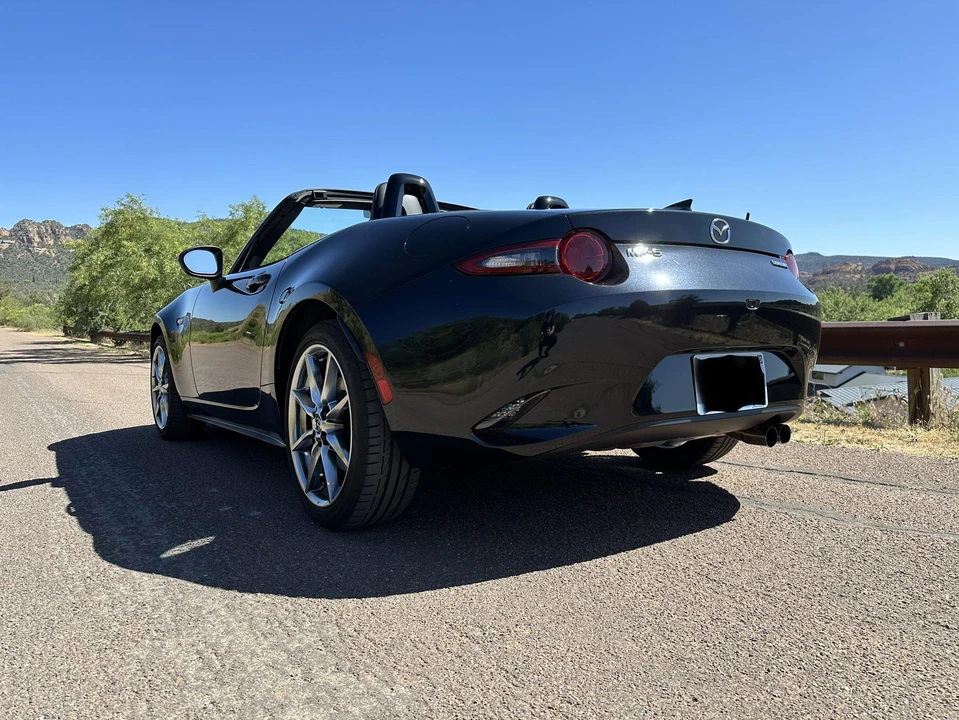 2022 Mazda ND MX-5 Miata - Image 8 of 31