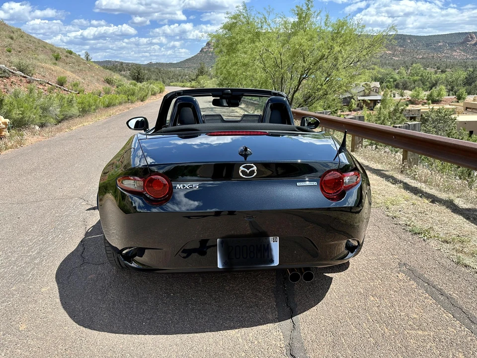 2022 Mazda ND MX-5 Miata - Image 9 of 31