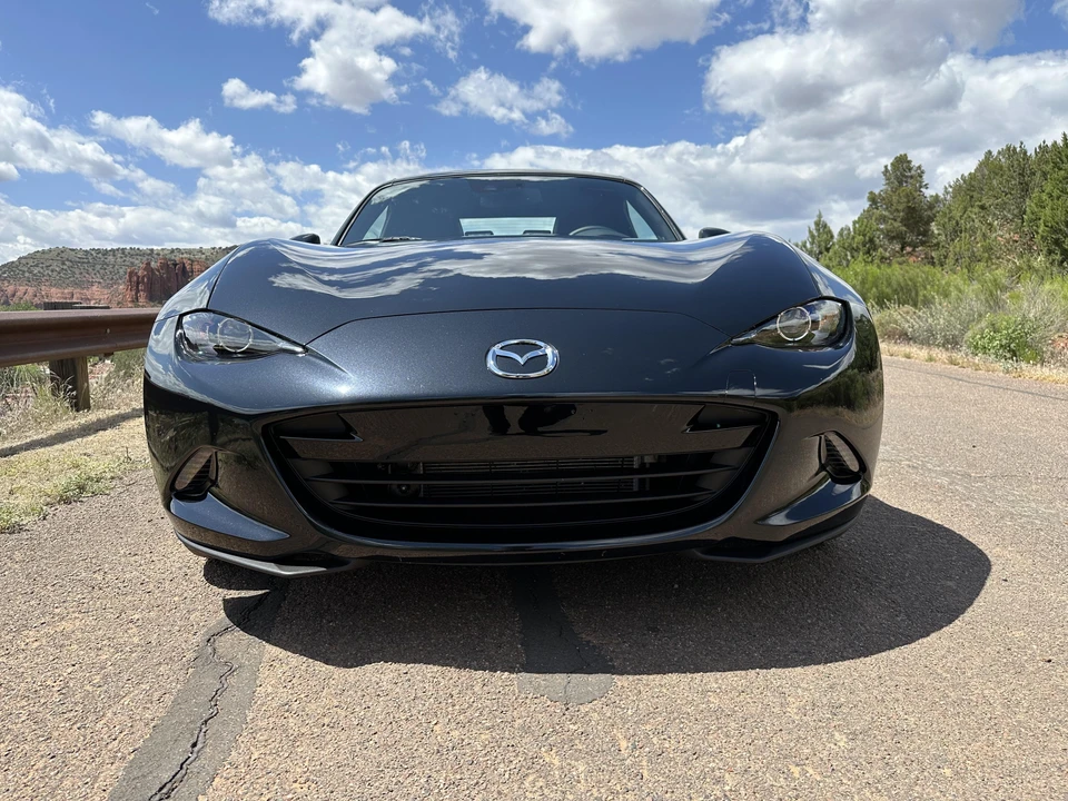 2022 Mazda ND MX-5 Miata - Image 13 of 31