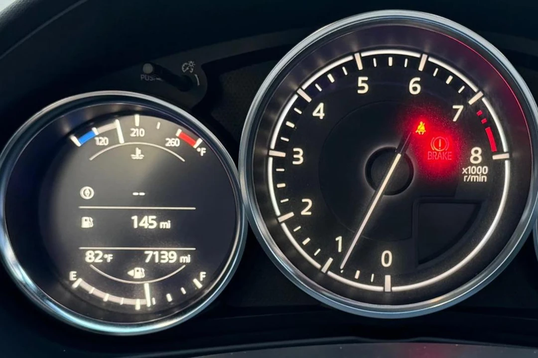 2022 Mazda ND MX-5 Miata - Image 25 of 31