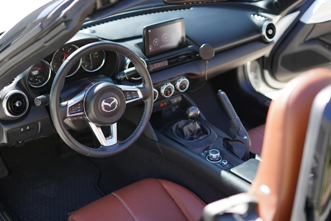2022 Mazda ND MX-5 Miata - Image 22 of 31