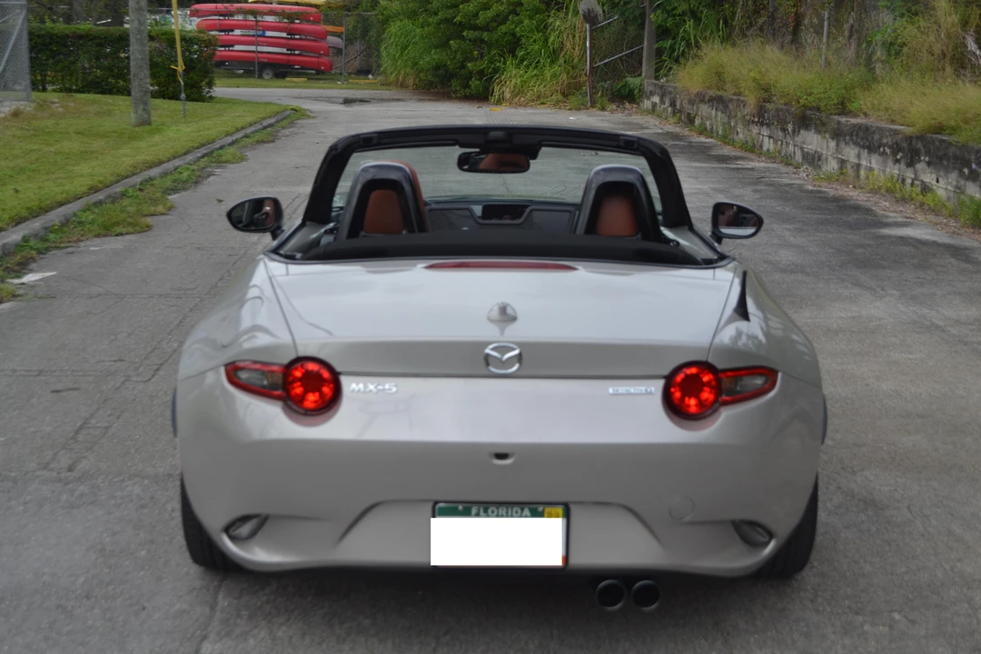 2022 Mazda ND MX-5 Miata - Image 19 of 31