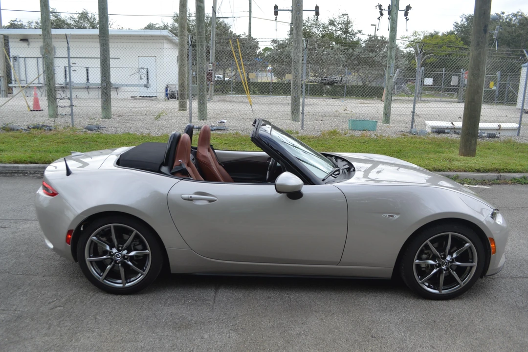 2022 Mazda ND MX-5 Miata - Image 22 of 31