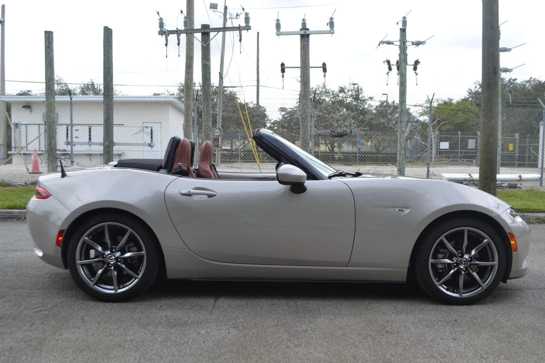 2022 Mazda ND MX-5 Miata - Image 24 of 31