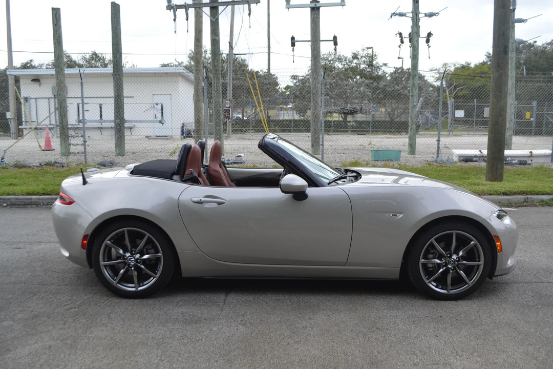 2022 Mazda ND MX-5 Miata - Image 23 of 31