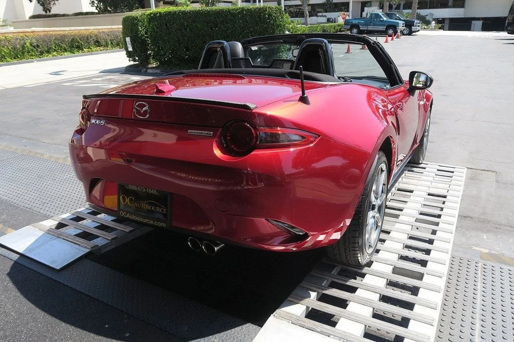 2022 Mazda ND MX-5 Miata - Image 9 of 21