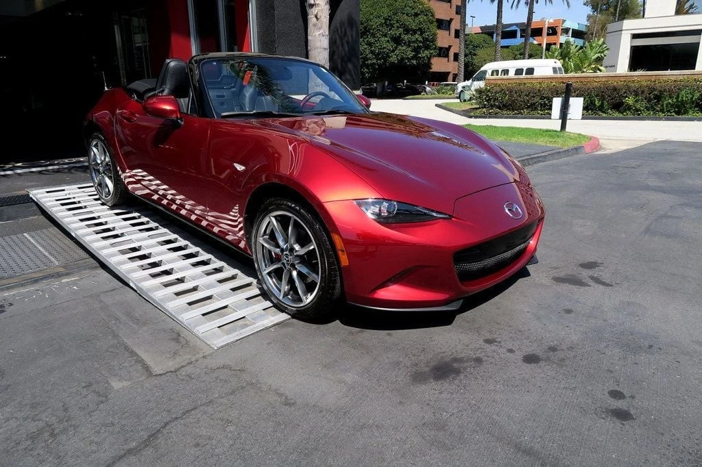 2022 Mazda ND MX-5 Miata - Image 4 of 21