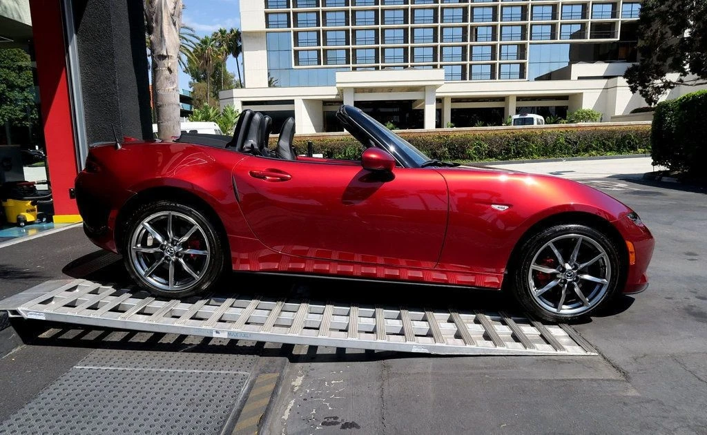 2022 Mazda ND MX-5 Miata - Image 6 of 21