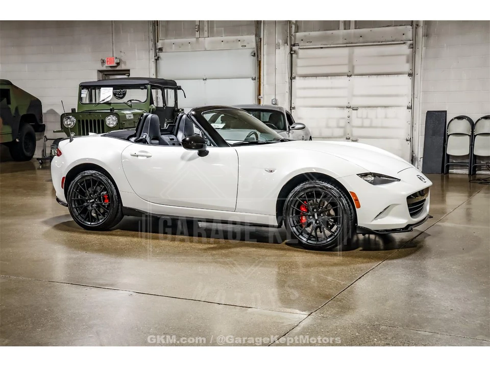 2022 Mazda ND MX-5 Miata - Image 11 of 31