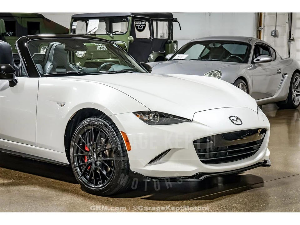 2022 Mazda ND MX-5 Miata - Image 13 of 31