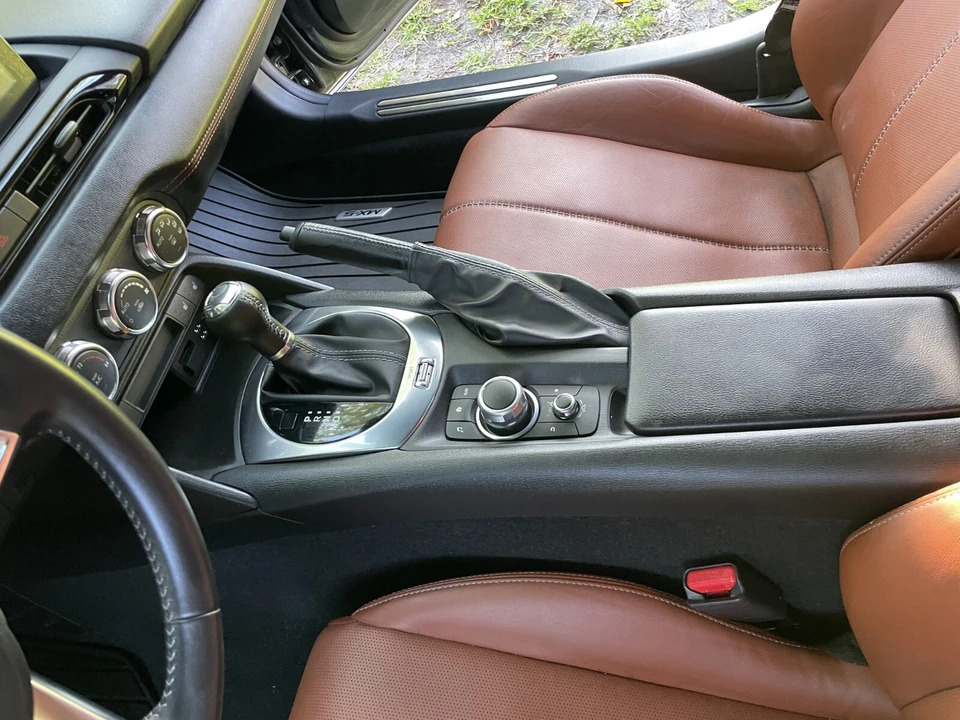 2022 Mazda ND MX-5 Miata - Image 14 of 21