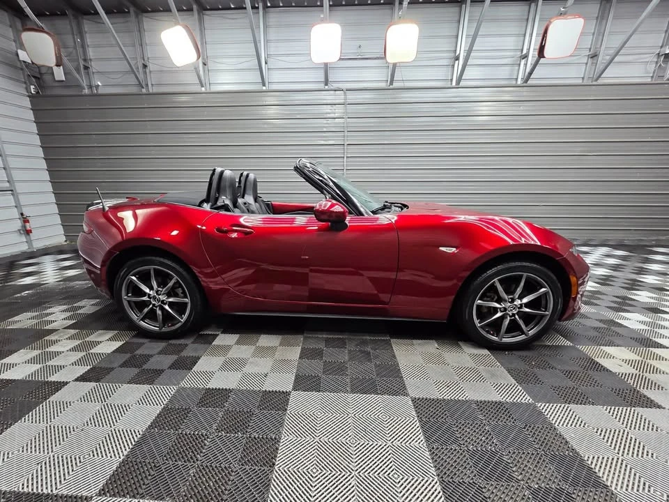2022 Mazda ND MX-5 Miata - Image 8 of 18