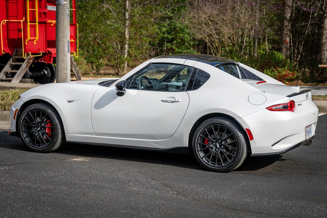2022 Mazda ND MX-5 Miata - Image 20 of 31