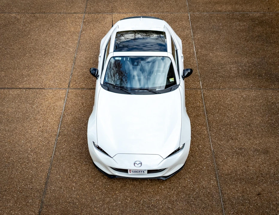 2022 Mazda ND MX-5 Miata - Image 15 of 31