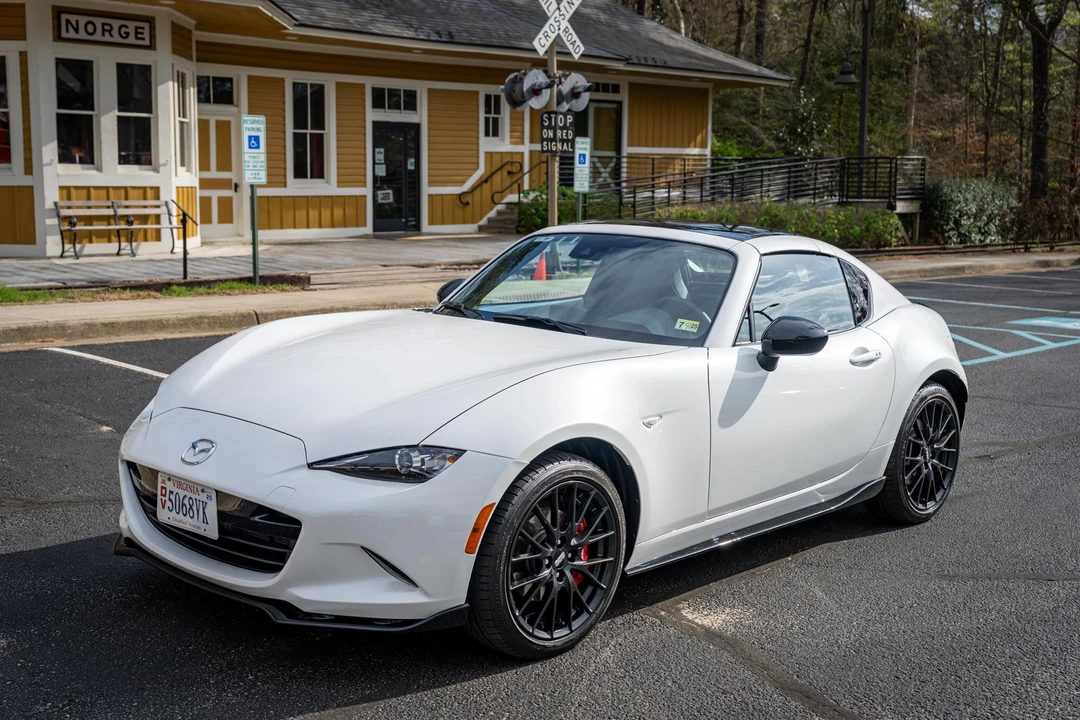 2022 Mazda ND MX-5 Miata - Image 17 of 31