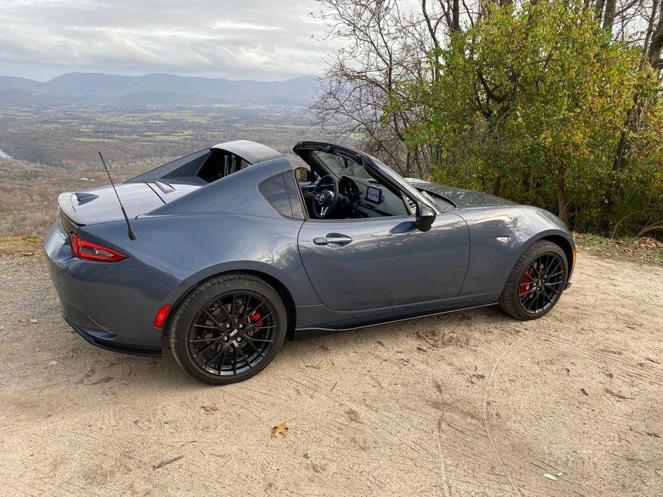 2022 Mazda ND MX-5 Miata - Image 14 of 31