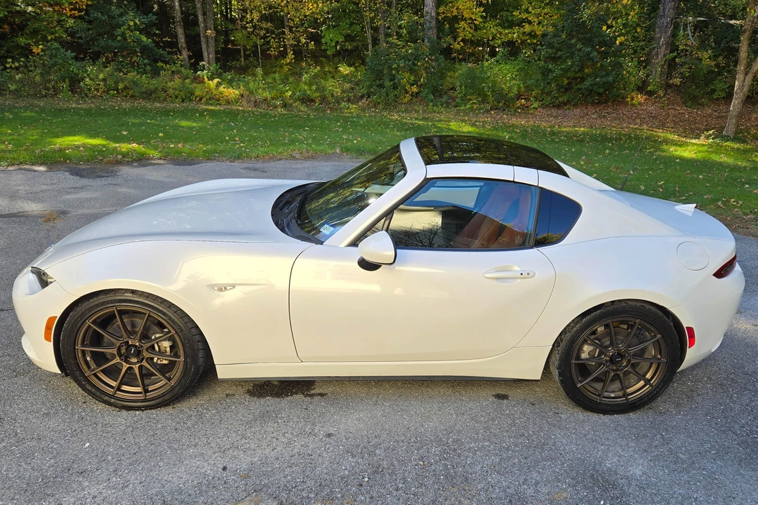 2022 Mazda ND MX-5 Miata - Image 9 of 31