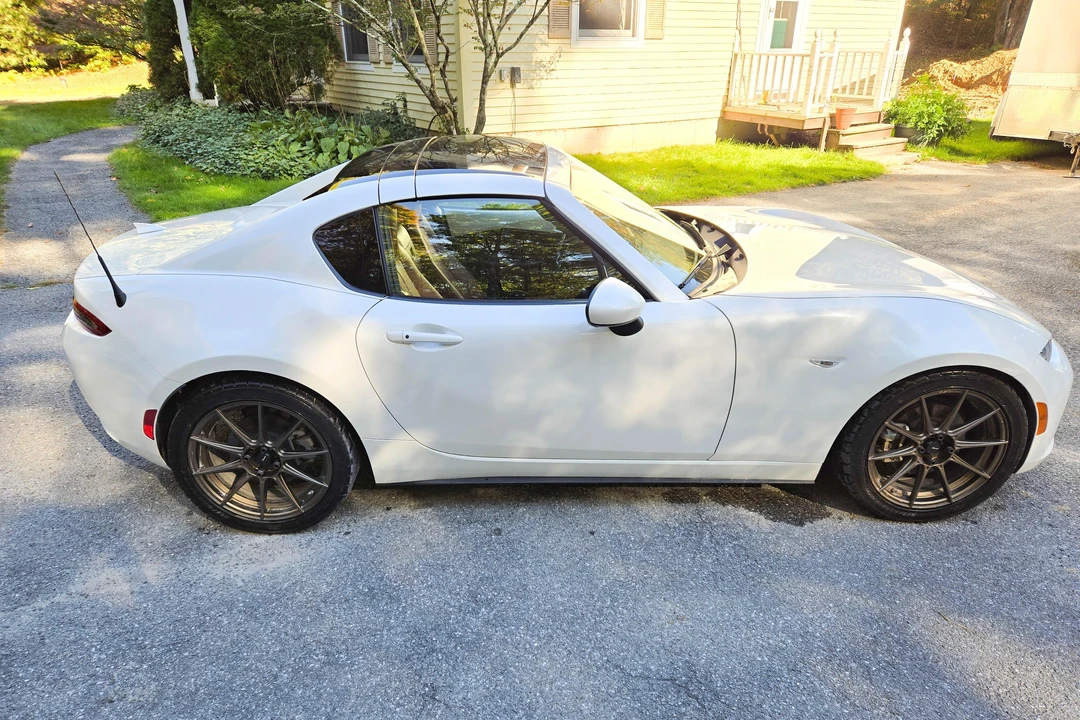 2022 Mazda ND MX-5 Miata - Image 15 of 31