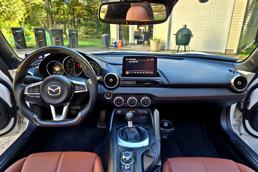 2022 Mazda ND MX-5 Miata - Image 28 of 31