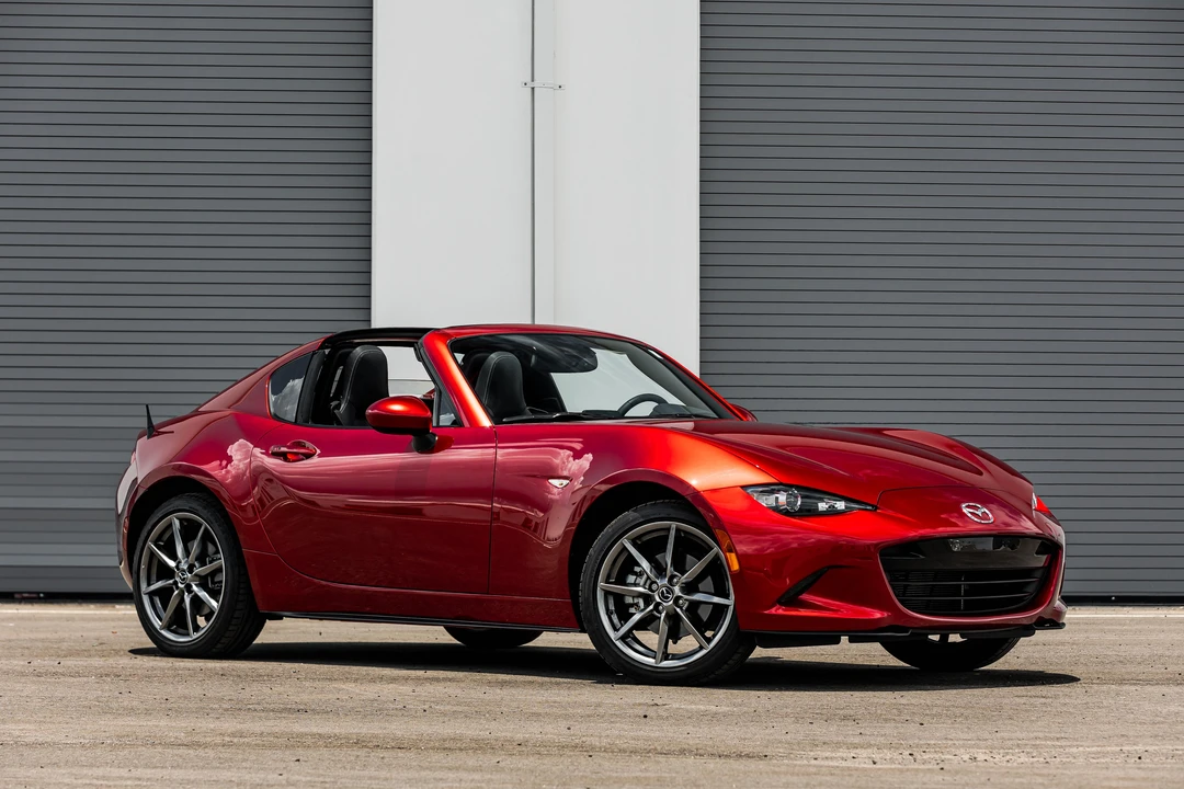 2022 Mazda ND MX-5 Miata - Image 27 of 31