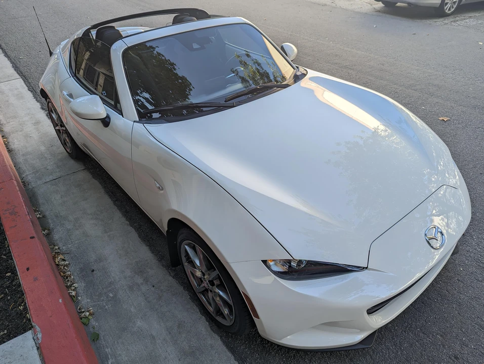 2022 Mazda ND MX-5 Miata - Image 27 of 31
