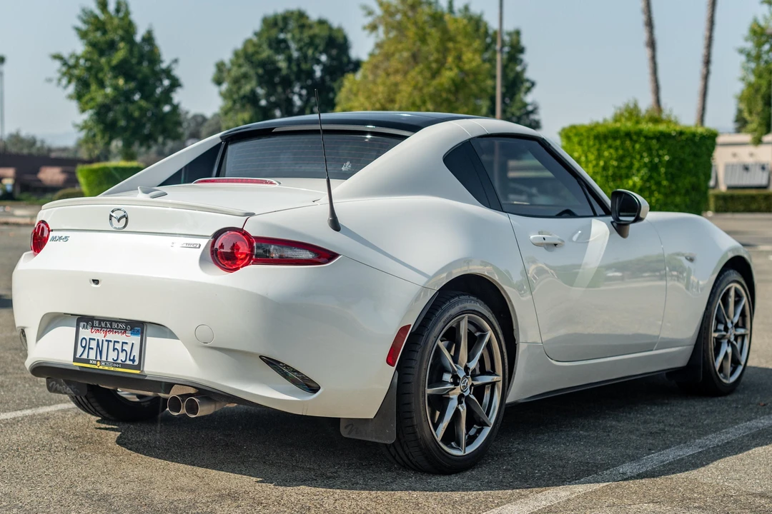 2022 Mazda ND MX-5 Miata - Image 4 of 31