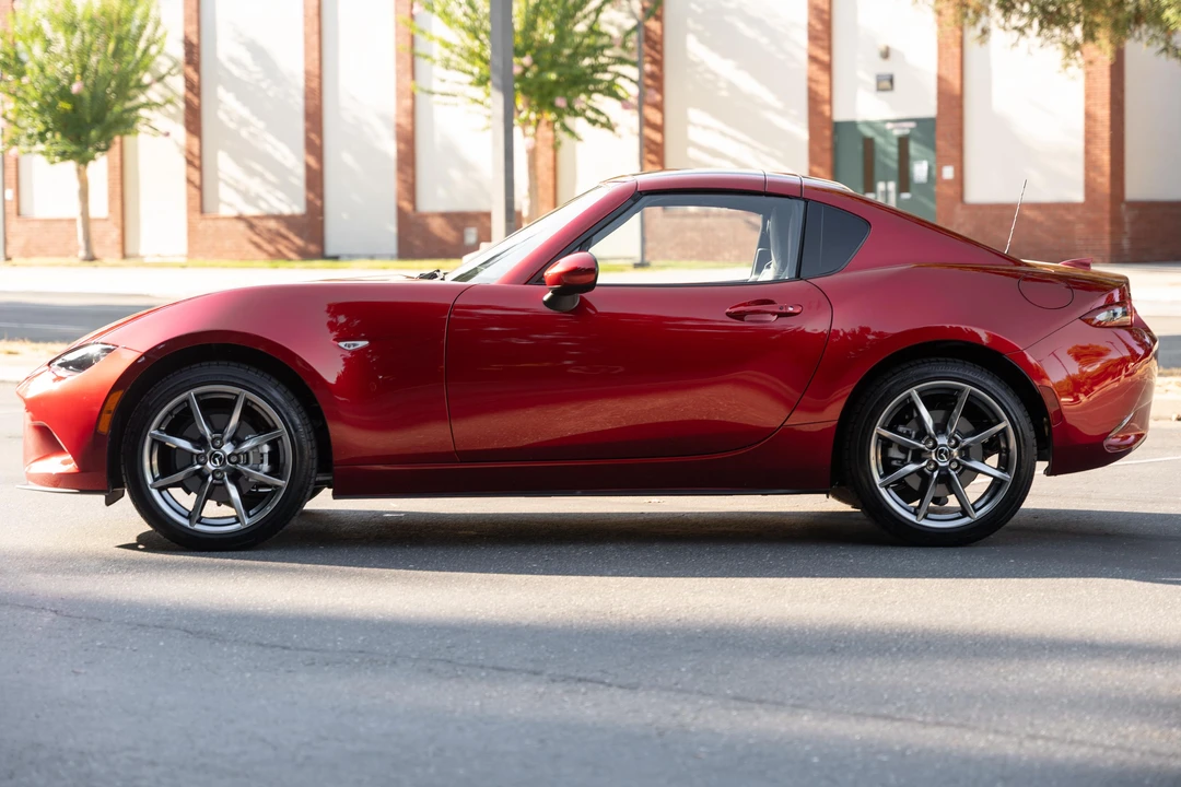 2022 Mazda ND MX-5 Miata - Image 14 of 31