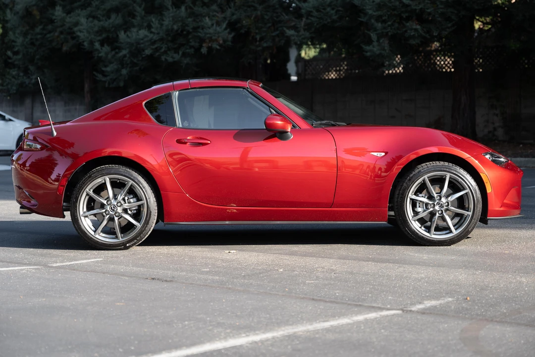 2022 Mazda ND MX-5 Miata - Image 16 of 31