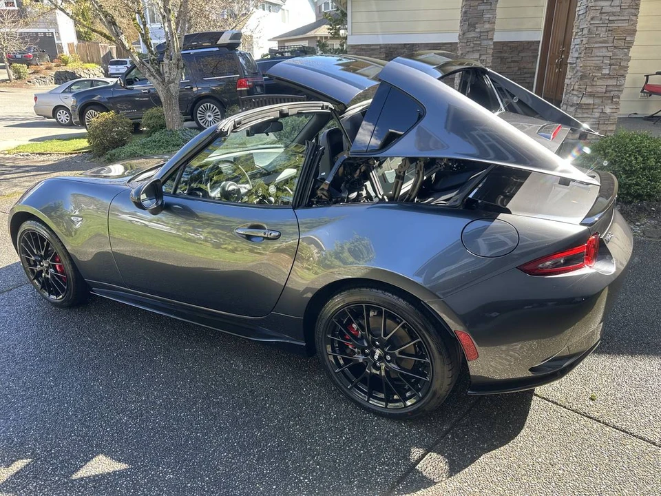 2022 Mazda ND MX-5 Miata - Image 3 of 10