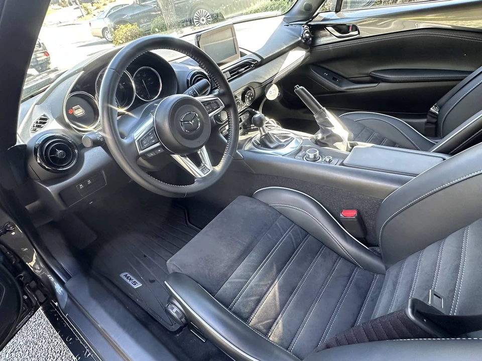 2022 Mazda ND MX-5 Miata - Image 7 of 10