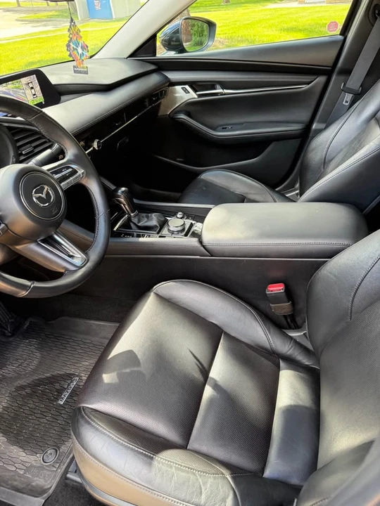 2022 Mazda Mazda 3 4th Gen - Image 13 of 15