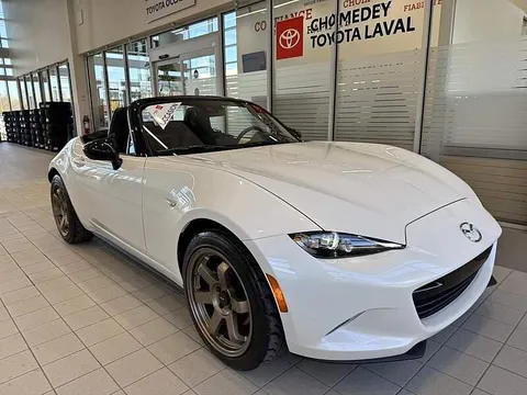 2022 Mazda Miata Convertible