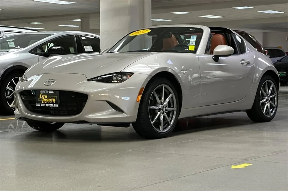 2022 Mazda ND MX-5 Miata - Image 7 of 18