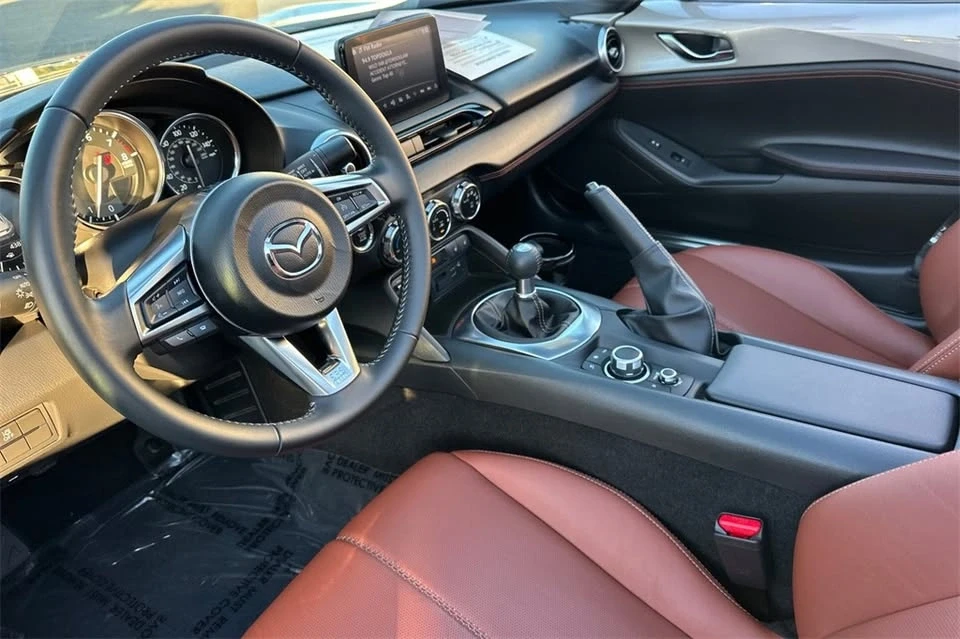 2022 Mazda ND MX-5 Miata - Image 9 of 18