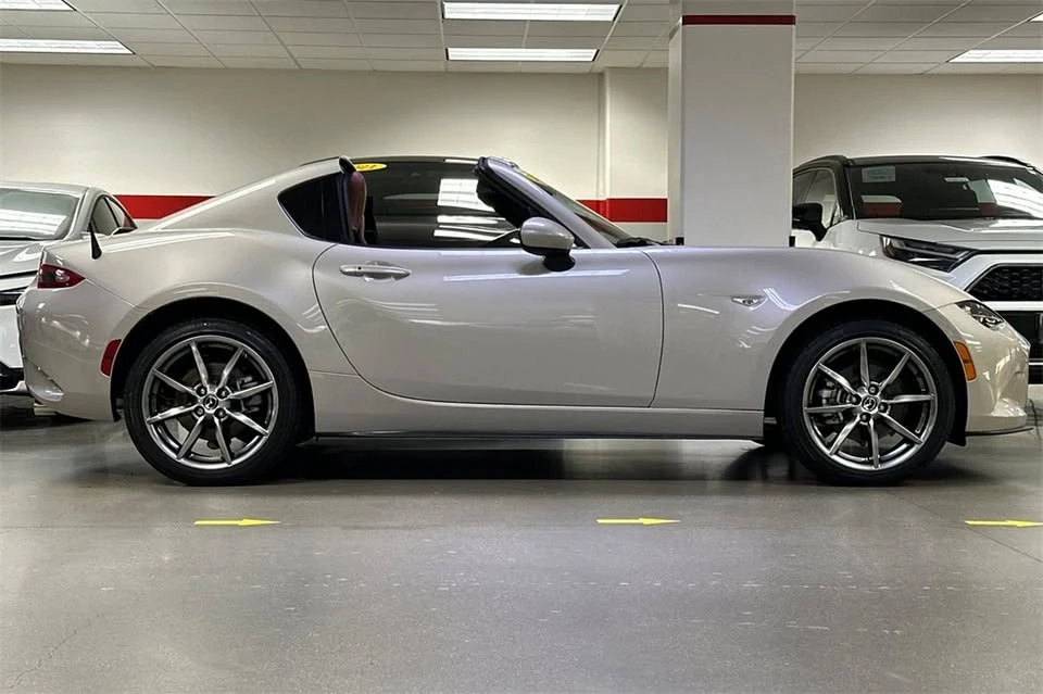2022 Mazda ND MX-5 Miata - Image 2 of 18